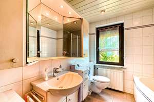 Doppelhaushälfte: Sauna, Garten, ausgebautes Dachgeschoss – Die vollständige Adresse der Immobilie erhältst du vom Anbieter., 8412 Werdau – Vorschaubild 11