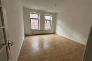 Frei & voller Potenzial: 2-Zimmer-Altbauwohnung aus 1920 im denkmalgeschützten Haus! – Die vollständige Adresse der Immobilie erhältst du vom Anbieter., 24114 Südfriedhof, Kiel – Vorschaubild 3