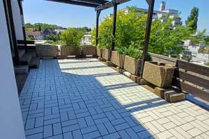 Helle 3-Zimmer-Wohnung mit großer Dachterrasse und Loggia in Darmstadt-Komponistenviertel