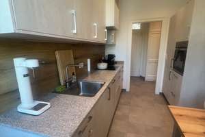 München Am Harras  super tolle 2 Zimmer Altb.-Whg. Parkett, gr. Küche mit EBK - WG möglich TOP. 1.9. – Am Harras 14, 81369 Untersendling, München – Vorschaubild 11