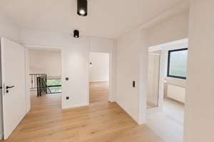 Drei Generationen. Ein besonderes Zuhause. Bauhaus Villa auf 1.575 m² Privatgrundstück – Die vollständige Adresse der Immobilie erhältst du vom Anbieter., 45136 Bergerhausen, Essen – Vorschaubild 8