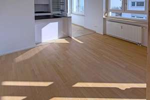 BEHERRSCHENDE AUSSICHT ÜBER STUTTGART BIS INS REMSTAL – Die vollständige Adresse der Immobilie erhältst du vom Anbieter., 70197 Hasenberg, Stuttgart – Vorschaubild 9