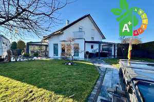 Ihr neues Wohlfühlzuhause mit Einliegerwohnung in Dietenheim – Die vollständige Adresse der Immobilie erhältst du vom Anbieter., 89165 Dietenheim – Vorschaubild 1