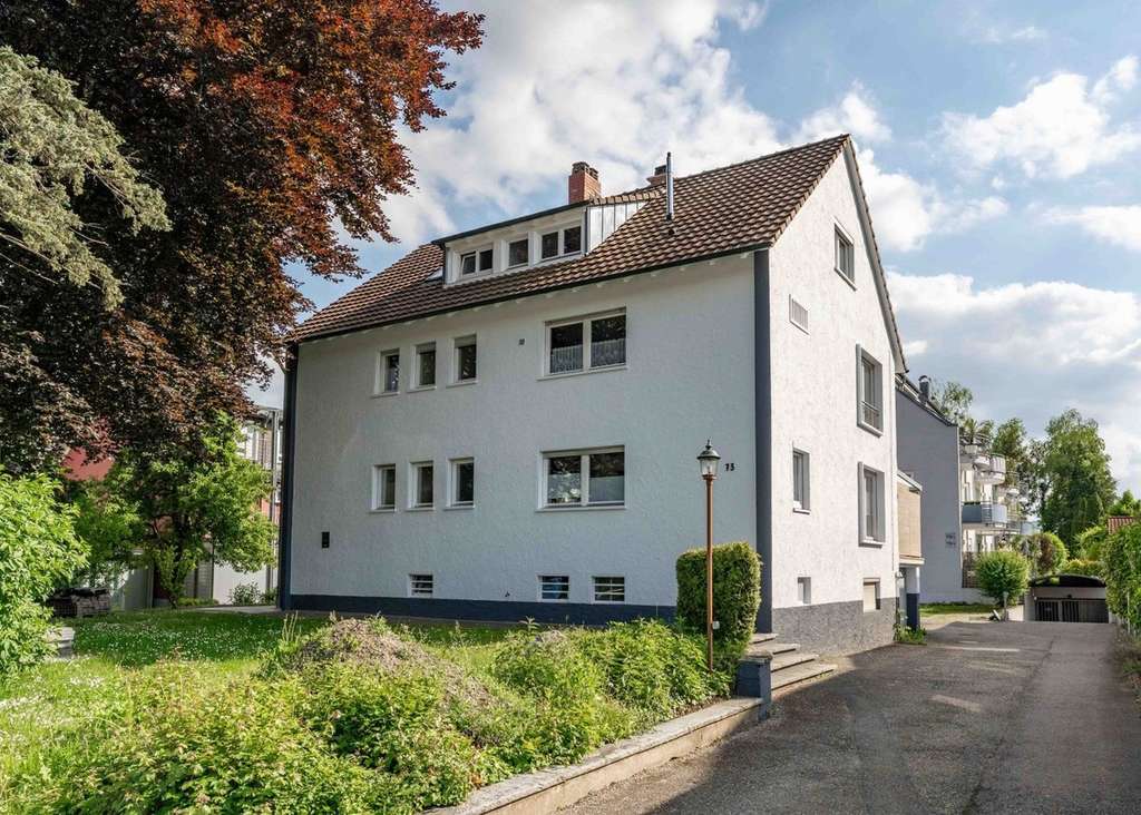 Immobilie in Radolfzell am Bodensee - Mehr Freiraum, mehr Zuhause – 3-Zimmer-Wohnung mit Balkon und Garage - Bild 0