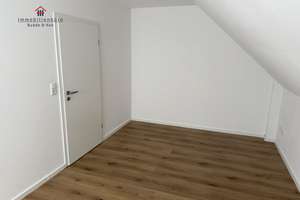 Oberwohnung mit Balkon in zentraler Lage von Friesoythe zu vermieten – Die vollständige Adresse der Immobilie erhältst du vom Anbieter., 26169 Friesoythe – Vorschaubild 10