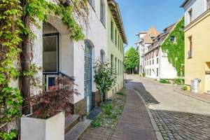 Altstadtflair trifft Wohnkomfort I Modernes Stadthaus mit Einliegerwohnung & bezauberndem Grundstück – Die vollständige Adresse der Immobilie erhältst du vom Anbieter., 18055 Stadtmitte, Rostock – Vorschaubild 18