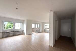 Mehrfamilienhaus mit fünf Wohneinheiten und Eigennutzungsoption in Regensburg-Oberisling – Die vollständige Adresse der Immobilie erhältst du vom Anbieter., 93053 Oberisling-Graß, Regensburg – Vorschaubild 8