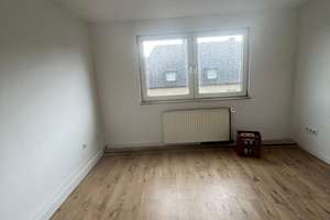 Gepflegte 3-Zimmer-Dachgeschosswohnung in zentraler Lage von Bottrop – Johannestr. 7a, 46240 Boy, Bottrop – Vorschaubild 3