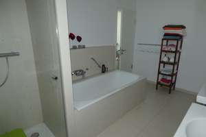 Property thumbnail 12