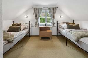 Stadtvilla in exquisiter „Lug ins Land“-Lage, 206 m²-Ruhe-Oase in der Innenstadt – Die vollständige Adresse der Immobilie erhältst du vom Anbieter., 86152 Bleich und Pfärrle, Augsburg – Vorschaubild 10