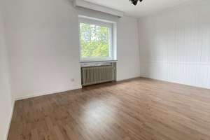 Schönes EFH in Oberneuland  – Die vollständige Adresse der Immobilie erhältst du vom Anbieter., 28355 Oberneuland, Bremen – Vorschaubild 2