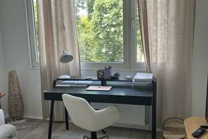 Moderne, renovierte Wohnung mit Sonnenbalkon in Düsseldorf-Holthausen – Adolf-Klarenbach-Straße 12, 40589 Holthausen, Düsseldorf – Vorschaubild 2