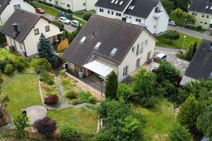 Einfamilienhaus in Top Lage mit viel Grund  | Photovoltaik, Kamin, Sauna, Garage, Einliegerwohnung – Die vollständige Adresse der Immobilie erhältst du vom Anbieter., 9128 Euba, Chemnitz – Vorschaubild 4