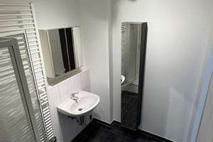Exklusive Altbau-3-Zimmerwohnung mit Gartenbalkon in Toplage Düsseldorf – Die vollständige Adresse der Immobilie erhältst du vom Anbieter., 40477 Pempelfort, Düsseldorf – Vorschaubild 15