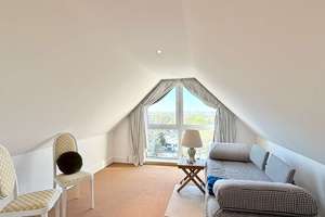 Blick über Düsseldorfs: Großzügige Dachgeschosswohnung mit Aufzug, vier Balkonen & Stellplatz – 40625 Gerresheim, Düsseldorf – Vorschaubild 13