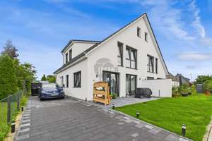 Ihr Neubau-Traum in Hambühren – Doppelhaushälfte mit Garten, Terrasse & vielseitigem Dachboden – Die vollständige Adresse der Immobilie erhältst du vom Anbieter., 29313 Hambühren – Vorschaubild 1