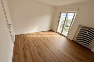 4-Zimmer-Wohnung mit Balkon in zentraler Lage Bielfeld – Hellingstraße 7, 33609 Mitte, Bielefeld – Vorschaubild 17