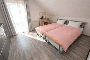 Wundervolles Einfamilienhaus in Waldrand- bzw. Sackgassenlage mit ELW, Garage und KFZ Stellplätzen – 61137 Schöneck – Vorschaubild 6