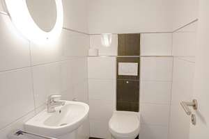 Damm-renovierte 3-Zi.-Wohnung im Gerichtsviertel mit Fahrstuhl und Balkon – Die vollständige Adresse der Immobilie erhältst du vom Anbieter., 26135 Gerichtsviertel, Oldenburg (Oldenburg) – Vorschaubild 21