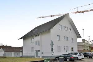 Sanierte Kapitalanlage mit guter Rendite, drei Garagen und langjährigen Mietern in Malsch – Die vollständige Adresse der Immobilie erhältst du vom Anbieter., 76316 Malsch – Vorschaubild 1