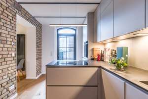 Stilvolles Wohnen im Bergkirchenviertel mit Balkon und Terasse/Mini-Garten – Lehrstr. 15, 65183 Mitte, Wiesbaden – Vorschaubild 13