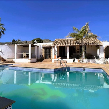 Spektakuläre Villa Ein Refugium aus Luxus und Privatsphäre in Mojácar Playa