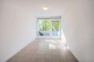 Bogenhausen: Altersgerechte 3,5-Zi.-Wohnung grün und zentral leben (frei) – Die vollständige Adresse der Immobilie erhältst du vom Anbieter., 81927 Englschalking, München – Vorschaubild 12
