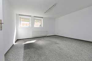 CA. 212,80 m² WOHN-/NUTZ - VOLL UNTERKELLERT & GUT GESCHNITTEN - RUHIG, ZENTRAL & GUTE INFRASTRUKTUR – Die vollständige Adresse der Immobilie erhältst du vom Anbieter., 13591 Staaken, Berlin – Vorschaubild 20