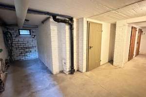 ** PROVISIONSFREI ! ** 4- Raum- ETW in D- Lörick, Niederdonker Str. 39 mit Balkon, ab sofort frei ! – Niederdonker Straße 39, 40547 Lörick, Düsseldorf – Vorschaubild 38