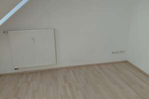 3-Zimmer-Dachgeschosswohnung mit Balkon u. EBK in 90441, Nürnberg – Die vollständige Adresse der Immobilie erhältst du vom Anbieter., 90441 Werderau, Nürnberg – Vorschaubild 13