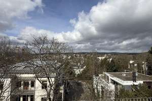Wiesbaden 1A Lage große ETW in Bestlage, zum Leben/Arbeiten 2.OG + DG, 2 Eingänge – Die vollständige Adresse der Immobilie erhältst du vom Anbieter., 65189 Nordost, Wiesbaden – Vorschaubild 11