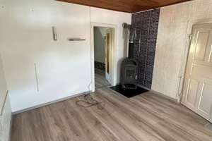 Freistehendes Einfamilienhaus - Garage, großem Garten, 8 Zimmer – Ringstraße 28, 67808 Stahlberg – Vorschaubild 5