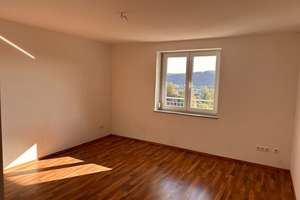 Wohnen mit Ausblick: 3,5-Zimmer-Wohnung in Mosbach – Brucknerstraße 9, 74821 Mosbach – Vorschaubild 4