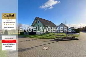 Modernes Holzhaus in Aussichtslage mit Wohnmobilstellplatz – Cochem-Zell (Kreis) – Vorschaubild 1