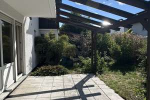 Frisch renovierte 3,5-Zimmer-Wohnung mit Garten