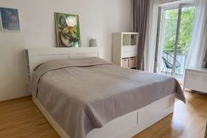 Charmante 3-Zimmer-Altbauwohnung mit zwei Balkonen und großem Gemeinschaftsgarten in Prenzlauer Berg – Werner-Kube-Straße 18, 10407 Prenzlauer Berg, Berlin – Vorschaubild 7