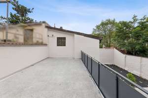 Ihre private Stadtoase – große Terrasse in bester Erlanger Citylage – Wohnen oder Vermieten /5 – Die vollständige Adresse der Immobilie erhältst du vom Anbieter., 91052 Markgrafenstadt, Erlangen – Vorschaubild 2