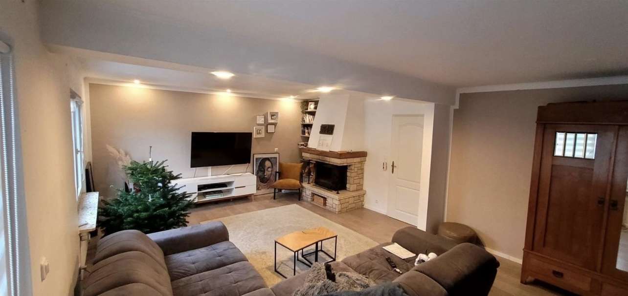 Immobilie in Ronneburg - Modernes Zweifamilienhaus mit hochwertiger Ausstattung zu verkaufen - Bild 4