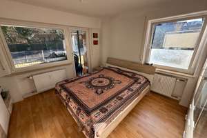 RENOVIERT! Attraktive, große und gut ausgestattete 3-Zi.-Whg. * TL-Bad / Balkon / Pkw-Stpl. * – Die vollständige Adresse der Immobilie erhältst du vom Anbieter., 70329 Rohracker, Stuttgart – Vorschaubild 1