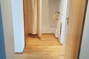 Schöne helle, ruhige zwei Zimmer Wohnung in Bonn Poppelsdorf, an Single. – Sternenburgstasse 66, 53115 Poppelsdorf, Bonn – Vorschaubild 11