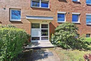 Ihre neue Kapitalanlage! 2 Zimmer Eigentumswohnung mit Loggia in Bemerode – Die vollständige Adresse der Immobilie erhältst du vom Anbieter., 30539 Bemerode, Hannover – Vorschaubild 3