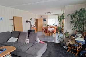 Gelegenheit: Haus mit Pool, Kaminofen, Wintergarten und reichlich Platz im Haus und großem Garten – Die vollständige Adresse der Immobilie erhältst du vom Anbieter., 29386 Dedelstorf – Vorschaubild 11