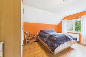 Bad Homburg v.d.H: Champagnerluft trifft auf Wohnpotenzial! Attraktives Zweifamilienhaus – Die vollständige Adresse der Immobilie erhältst du vom Anbieter., 61352 Bad Homburg vor der Höhe – Vorschaubild 6