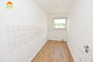 Frisch renovierte 3-Raum mit Balkon, Opt. auf EBK, Stellplatz – Heinrich-Schütz-Straße 90, 9130 Sonnenberg, Chemnitz – Vorschaubild 8