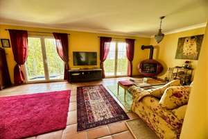 Modernes und Charmantes Einfamilienhaus in idyllischer Lage von Bühlertal – Die vollständige Adresse der Immobilie erhältst du vom Anbieter., 77830 Bühlertal – Vorschaubild 3