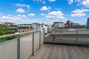 Über den Dächern Schleußigs | Dachterrasse und Balkon mit Blick auf die Weiße Elster | Einbauküche – Die vollständige Adresse der Immobilie erhältst du vom Anbieter., 4229 Schleußig, Leipzig – Vorschaubild 3