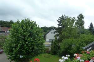 Stimmungsvolles Raumprogramm mit sonnigem Balkon in Köln-Dünnwald – Die vollständige Adresse der Immobilie erhältst du vom Anbieter., 51069 Dünnwald, Köln – Vorschaubild 6