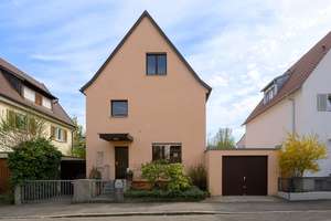 Freistehendes Einfamilienhaus in ruhiger Sackgassenlage – Die vollständige Adresse der Immobilie erhältst du vom Anbieter., 70469 Feuerbach-Mitte, Stuttgart – Vorschaubild 2