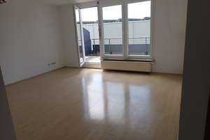 IDEAL FÜR DEN START INS IMMOBILIENEIGENTUM  - 3 ZIMMER – WOHNUNG MIT BESONDEREM FLAIR – Krähenäckerweg 21, 72124 Pliezhausen – Vorschaubild 6
