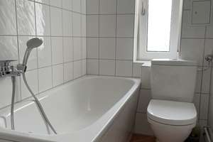Helle 2-Zimmer-Wohnung mit Balkon in Berlin-Neukölln – Niemetzstraße 17, 12055 Neukölln (Ortsteil), Berlin – Vorschaubild 12